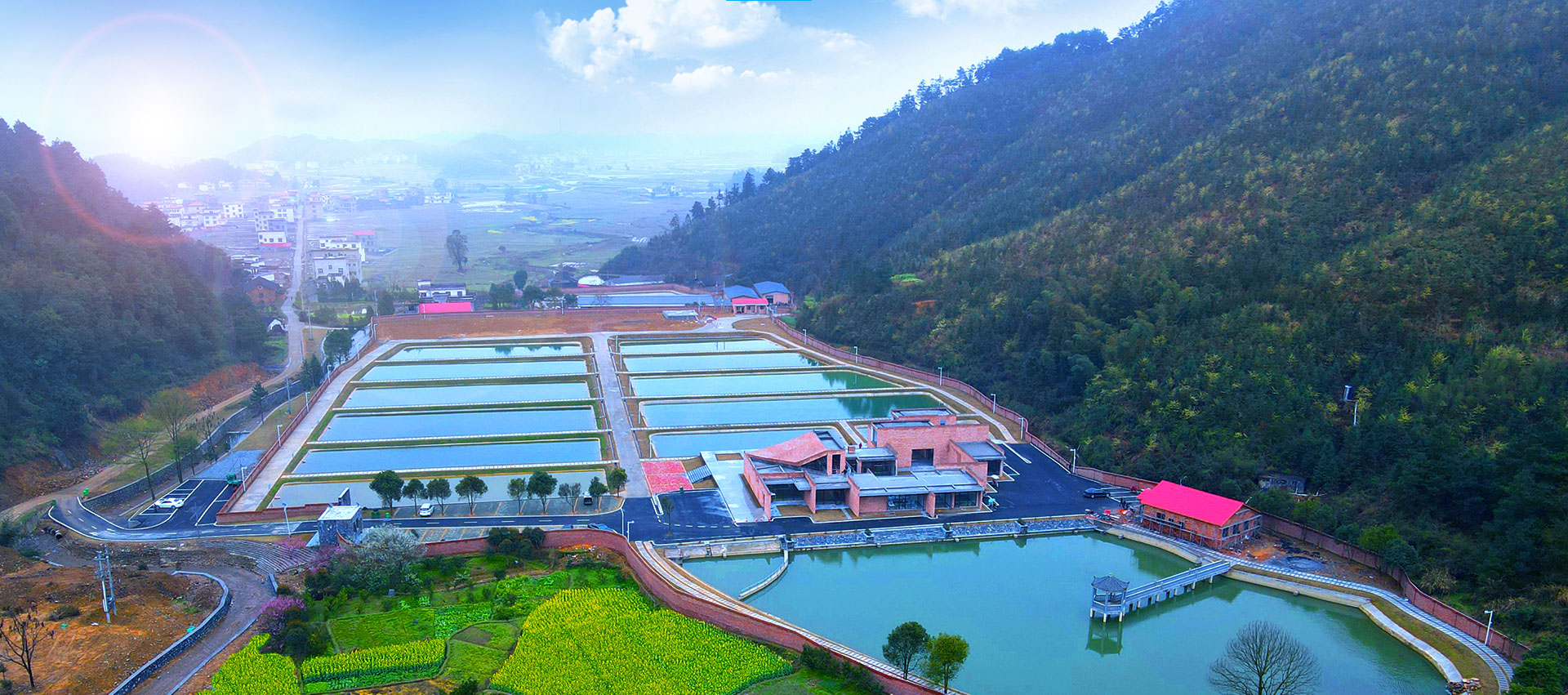 湖南岳麓山水产育种科技有限公司实景图
